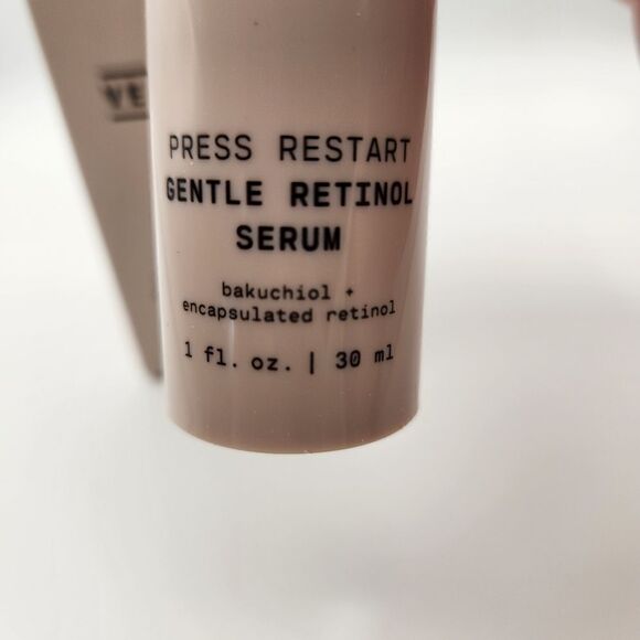 Versed Press Restart Gentle Retinol Serum for Face and Neck 1 fl.oz - Picture 5 of 6